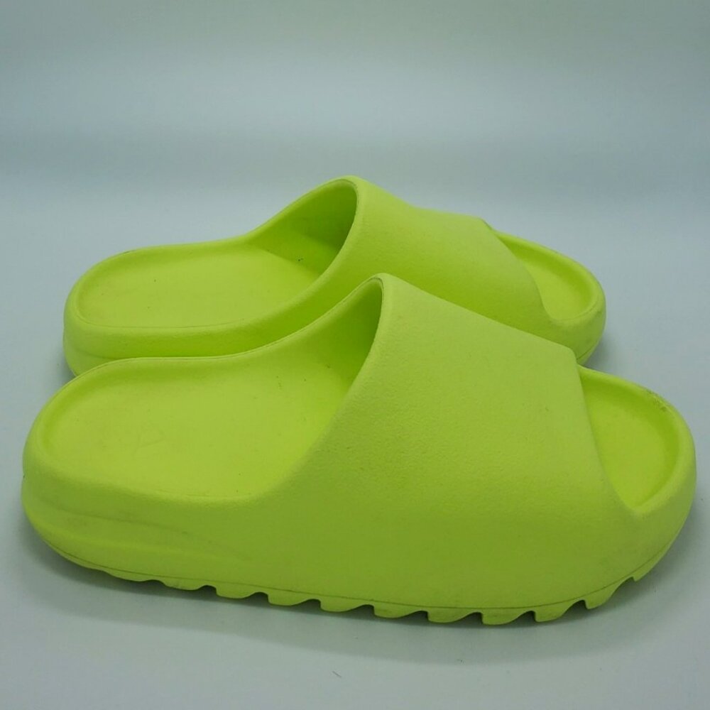 Adidas Yeezy Slide Glow Green Men size 9
